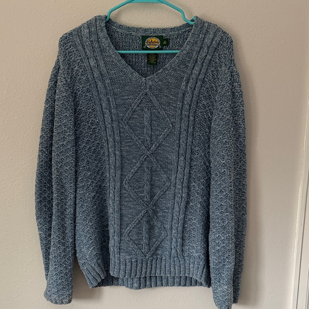 Cabelas V Neck Cable Knit Sweater Blue White Marled Cotton Medium
